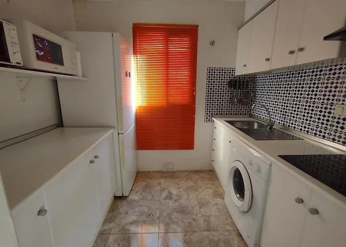 Con Piscina Y Terraza Appartement